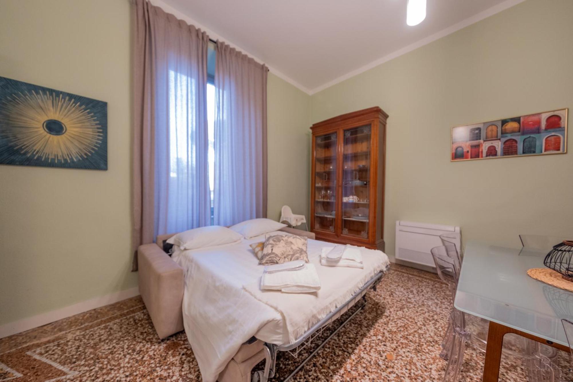 Lungarno Buozzi 7 Apartments Pisa Bagian luar foto